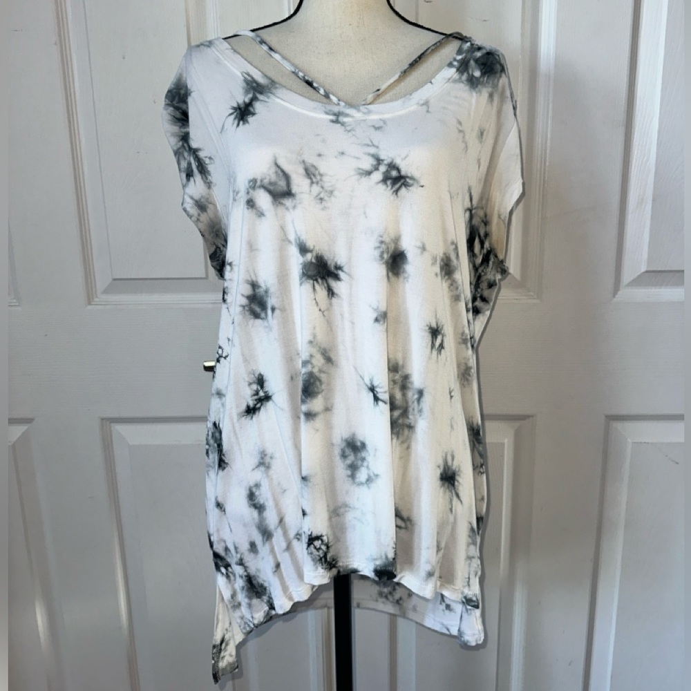 Short Sleeve Tee